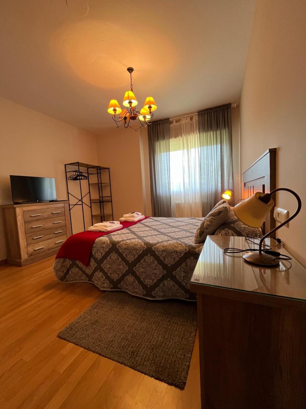 Os Cabaleiros Apartamento Mos Exterior foto