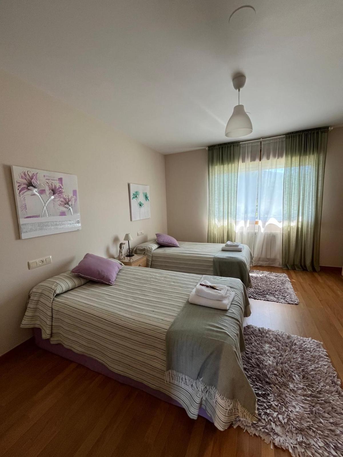 Os Cabaleiros Apartamento Mos Exterior foto